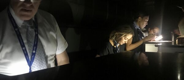 Venezüella'da elektrik kesintileri yaşandı - Sputnik Türkiye