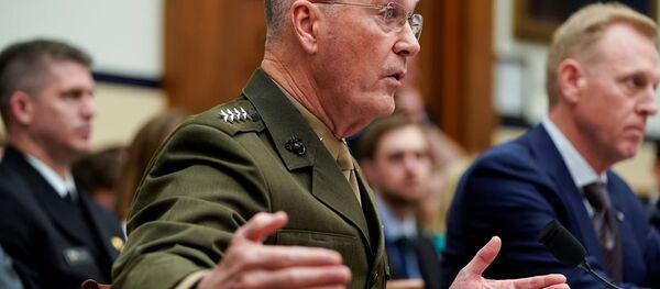 ABD Genelkurmay Başkanı Joseph Dunford ABD Genelkurmay Başkanı Joseph Dunford - Sputnik Türkiye