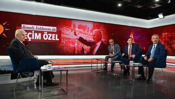 AK Parti Büyükşehir Belediye Başkan Adayı Binali Yıldırım - Sputnik Türkiye