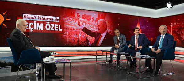 AK Parti Büyükşehir Belediye Başkan Adayı Binali Yıldırım - Sputnik Türkiye