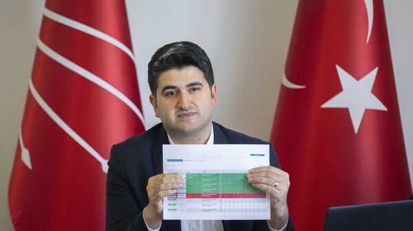 Onursal Adıgüzel - Sputnik Türkiye