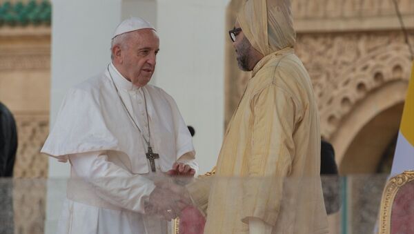 Katolik dünyasının ruhani lideri Papa Francis ve Fas Kralı 6. Muhammed - Sputnik Türkiye