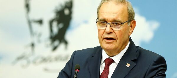 Faik Öztrak - Sputnik Türkiye