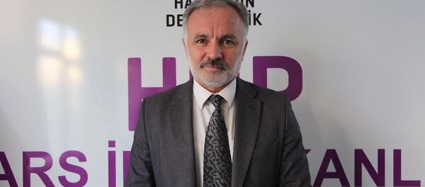 Ayhan Bilgen - Sputnik Türkiye