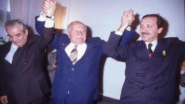 Necmettin Erbakan - Recep Tayyip Erdoğan - 1994 - Sputnik Türkiye