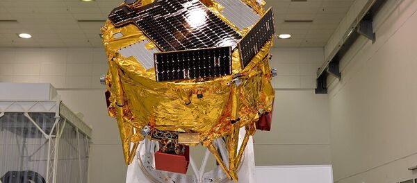 Beresheet isimli küçük robot Ay'ın yörüngesine yerleşti. - Sputnik Türkiye