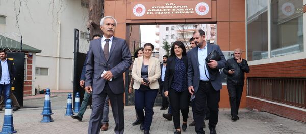 Doğu’da seçim tartışmaları - Sputnik Türkiye