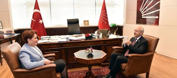 Kemal Kılıçdaroğlu - Meral Akşener görüşmesi Kemal Kılıçdaroğlu - Meral Akşener görüşmesi - Sputnik Türkiye