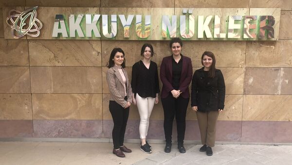 Türk kadın mühendisler, Akkuyu'da sahada çalışmak için gün sayıyor - Sputnik Türkiye