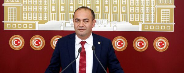 Özgür Karabat - Sputnik Türkiye