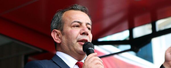 Tanju Özcan - Sputnik Türkiye