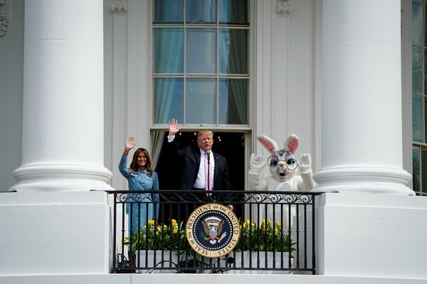 Trump, Beyaz Saray'daki Paskalya etkinliğine katılan çocuklara 'duvarı' anlattı - Sputnik Türkiye