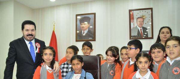 Savcı Sayan, 23 Nisan - Sputnik Türkiye