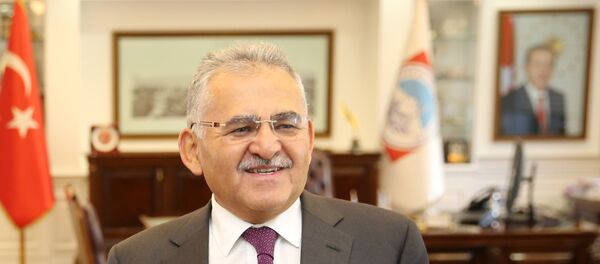 Memduh Büyükkılıç - Sputnik Türkiye