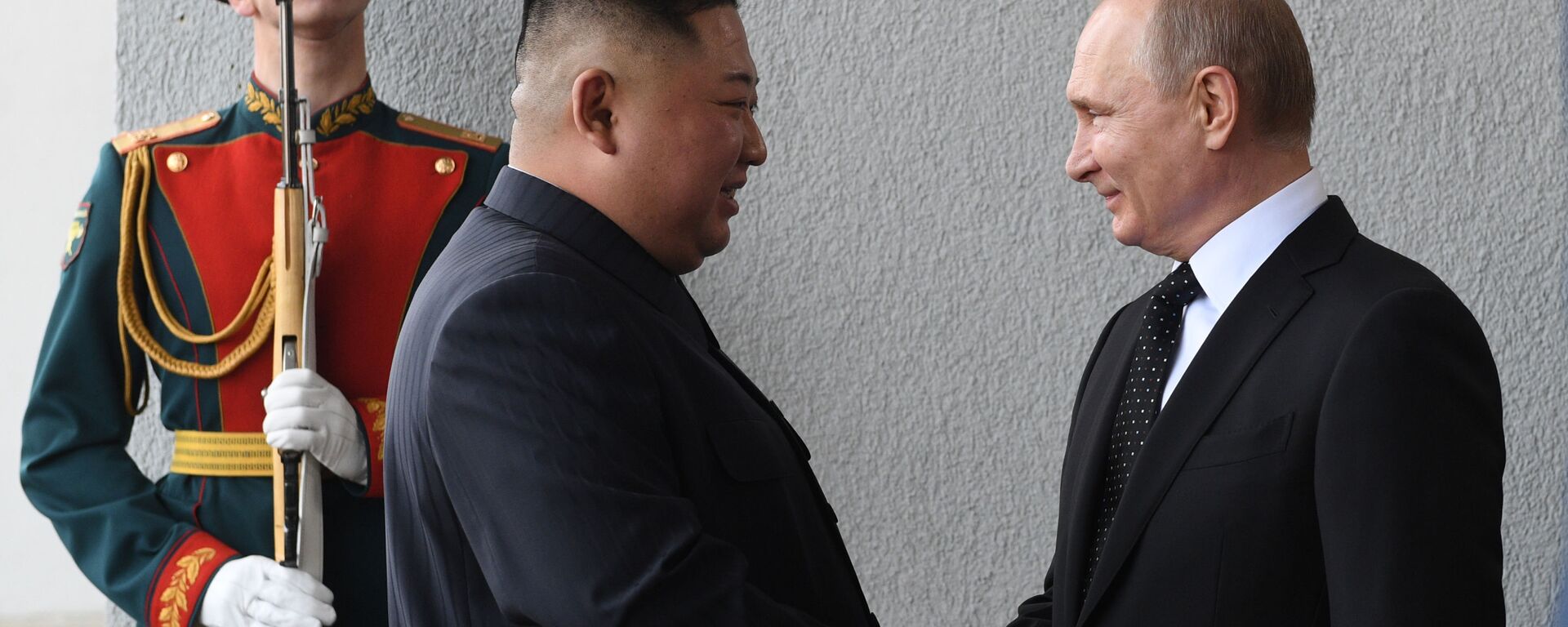 Rusya Devlet Başkanı Vladimir Putin - Kuzey Kore lideri Kim Jong-un - Sputnik Türkiye, 1920, 11.09.2023