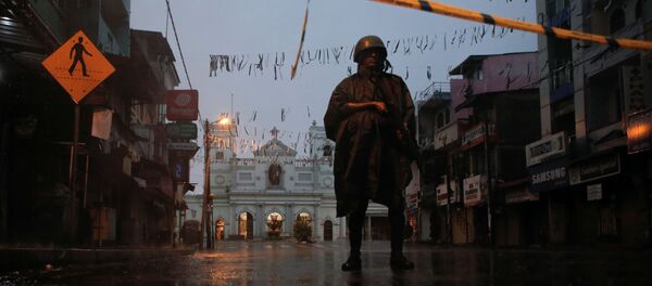 Sri Lanka'daki bombalı saldırıların hedefi olan St. Anthony's Kilisesi Sri Lanka'daki bombalı saldırıların hedefi olan St. Anthony's Kilisesi - Sputnik Türkiye