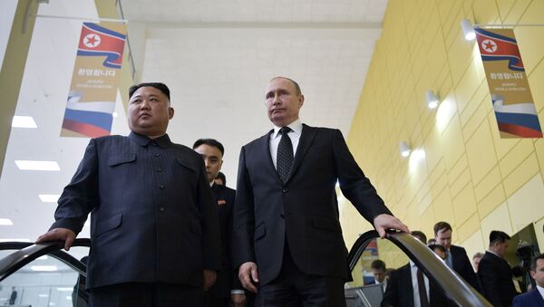 Vladimir Putin - Kim Jong-un - Sputnik Türkiye