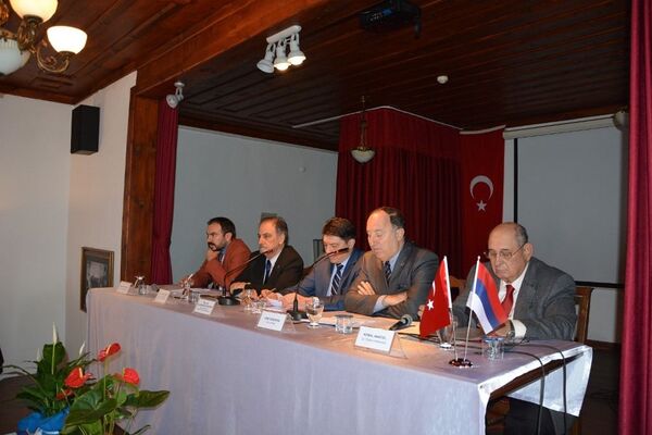 ‘Türkiye ve Rusya tarih boyunca ne zaman işbirliği yapsa Batı’nın bölgedeki hain planları bozulmuştur’ - Sputnik Türkiye