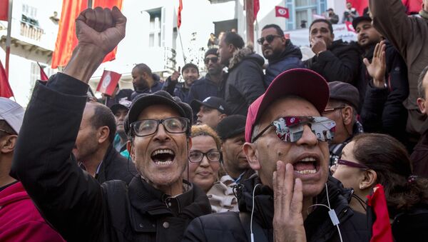 Tunus'ta 12 işçinin ölümüne neden olan kaza protesto edildi - Sputnik Türkiye