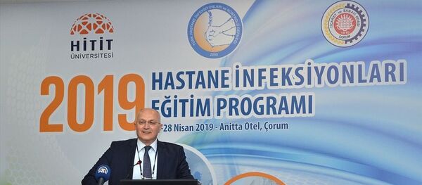  Türk Hastane İnfeksiyonları ve Kontrolü Derneği Genel Sekreteri Prof. Dr. Serhat Ünal  - Sputnik Türkiye