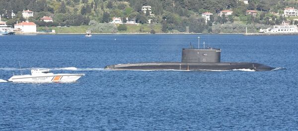 Rus denizaltısı ve kurtarma gemisi Çanakkale Boğazı'ndan geçti Rus denizaltısı ve kurtarma gemisi Çanakkale Boğazı'ndan geçti - Sputnik Türkiye