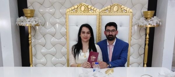 Damat yapılan ‘resmi’ yanlışlıkla kayınpederi ile evlendirildi - Sputnik Türkiye