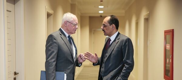 Cumhurbaşkanlığı Sözcüsü İbrahim Kalın, ABD'nin Suriye Özel Temsilcisi James Jeffrey ile bir araya geldi. Cumhurbaşkanlığı Sözcüsü İbrahim Kalın, ABD'nin Suriye Özel Temsilcisi James Jeffrey ile bir araya geldi. - Sputnik Türkiye