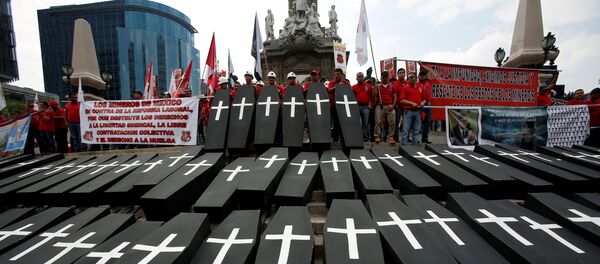 Mexico to recover bodies of miners killed in 2006 blast - Sputnik Türkiye