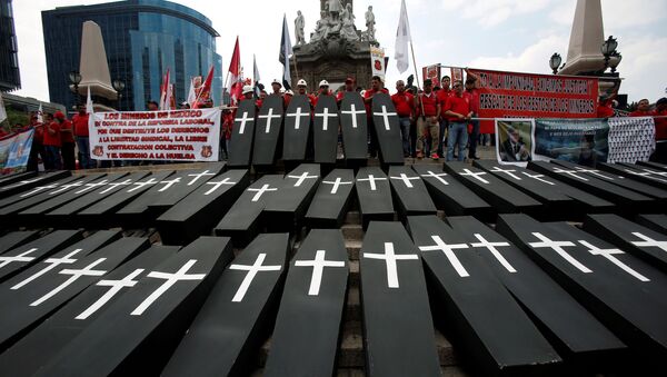 Mexico to recover bodies of miners killed in 2006 blast - Sputnik Türkiye