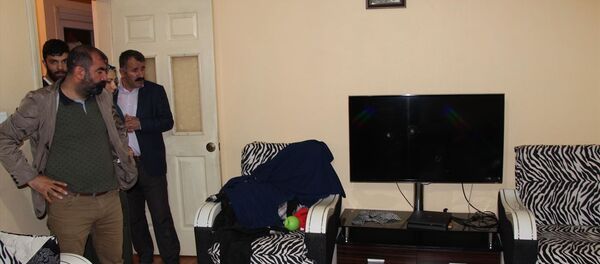 Savaş oyunu oynarken, ekranlarına mermi isabet etti - Sputnik Türkiye