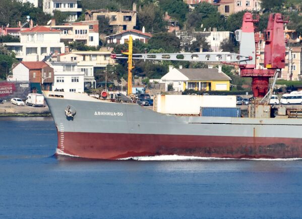 Rus askeri kargo gemisi, Çanakkale Boğazı'ndan geçti - Sputnik Türkiye