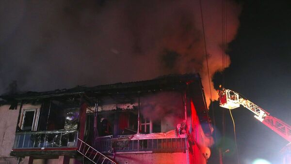 Düzce'de bir evde patlama ve yangın - Sputnik Türkiye