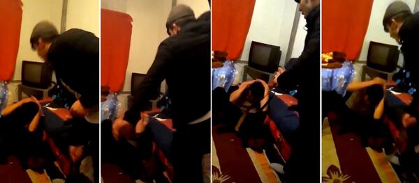 Afyonkarahisar - Afgan vatandaşını kemerle darp eden şüpheliler yakalandı - Sputnik Türkiye