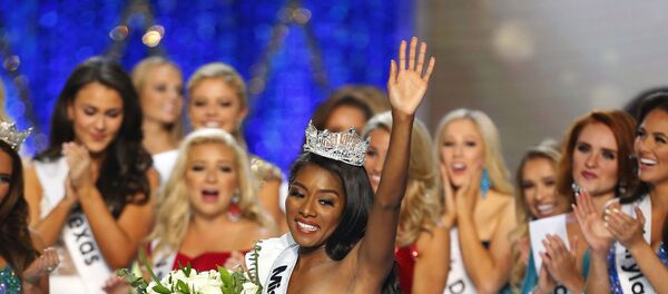 Nia Franklin, Miss America seçildi. Nia Franklin, Miss America seçildi. - Sputnik Türkiye