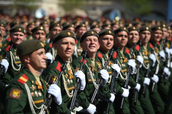 Moskova'da Zafer Günü askeri geçit töreni genel provası - Sputnik Türkiye