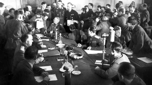 8 Mayıs 1945: Nazi Almanya'sının teslimiyeti - Sputnik Türkiye