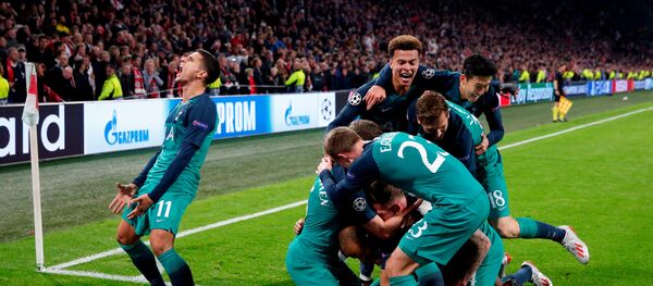 UEFA Şampiyonlar Ligi finalinde Liverpool'un rakibi Tottenham - Sputnik Türkiye