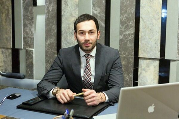 Türkiye'den Katar kraliyet ailesine 8 adet ultra lüks otomobil - Sputnik Türkiye