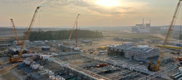 Kuzey Akım 2 boru hattı, Rusya’nın Narva Körfezi’nden çıkarak Almanya’nın Greifswald kenti yakınlarındaki Lubmin kasabasına uzanıyor.  - Sputnik Türkiye