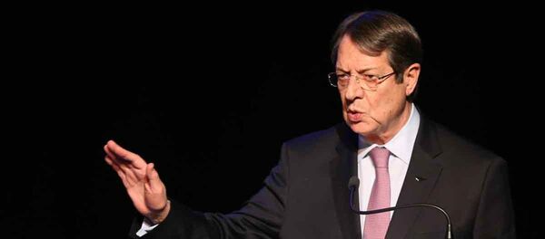 Nikos Rolandis Nikos Rolandis - Sputnik Türkiye