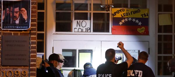 ABD, Venezüella'nın Washington Büyükelçiliğini boşaltacak - Sputnik Türkiye