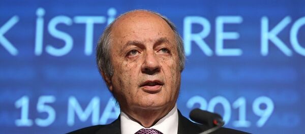 Tuncay Özilhan - Sputnik Türkiye