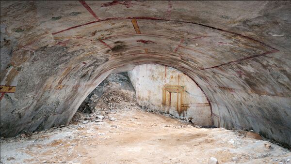Roma İmparatoru Neron’un sarayında gizli bir oda bulundu - Sputnik Türkiye