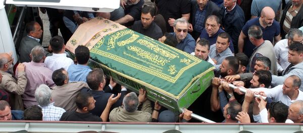 Siyanürlü şerbet içirme olayı - cenaze - Sputnik Türkiye