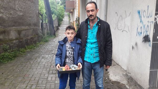 Kocaeli'nin Gölcük ilçesinde yaşayan 6'ncı sınıf öğrencisi Metehan Şamlı - Sputnik Türkiye