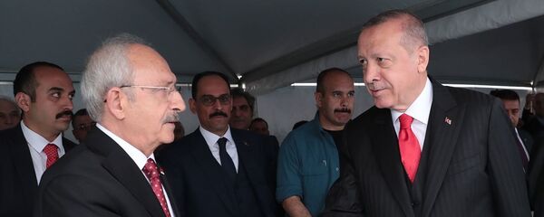 Erdoğan törenden önce Kılıçdaroğlu ile tokalaştı. - Sputnik Türkiye