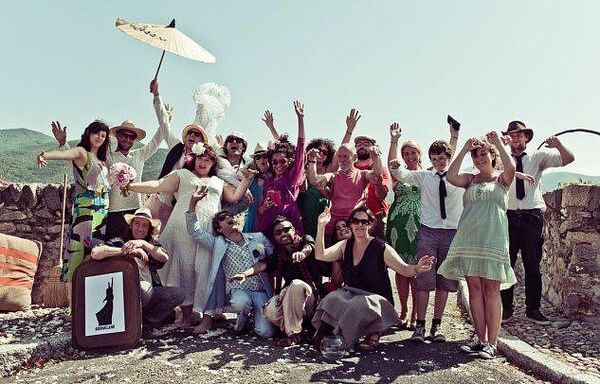 Fransa'da 'Şeytanın Köprüsü'yle' evlenen kadın: O yakışıklı, güçlü ve dayanıklı Fransa'da 'Şeytanın Köprüsü'yle' evlenen kadın: O yakışıklı, güçlü ve dayanıklı - Sputnik Türkiye