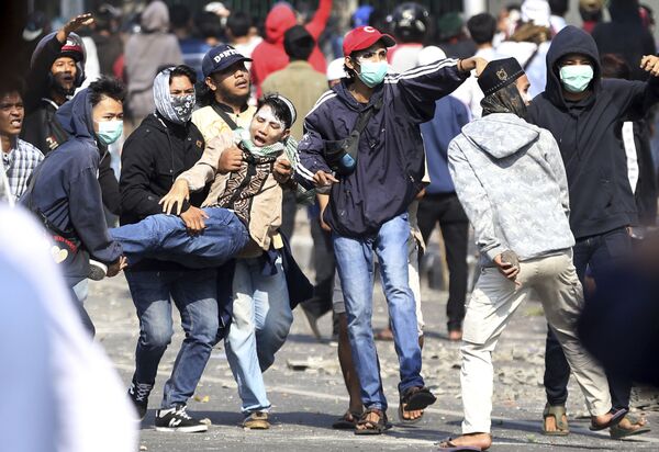 Endonezya'da seçim protestoları: 6 kişi öldü, Devlet Başkanı 'Kargaşaya izin yok' dedi - Sputnik Türkiye