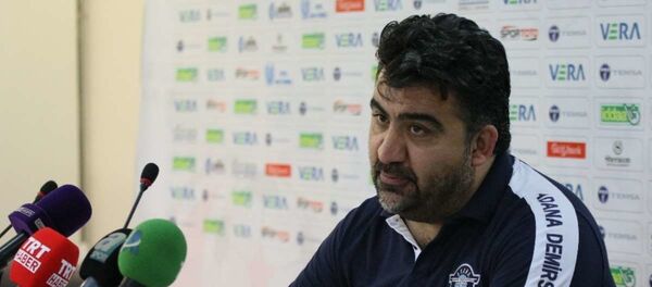 Ümit Özat - Sputnik Türkiye