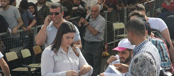 Suriyeliler Suriyeliler - Sputnik Türkiye